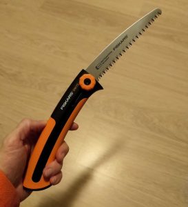 Fiskars-saha_auki